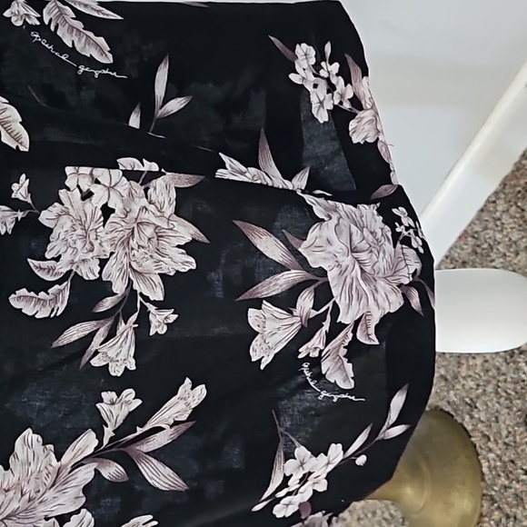 Spiritual Gangster Black Floral Print Front Tie Robe/Cover-Up - Picture 7 of 11